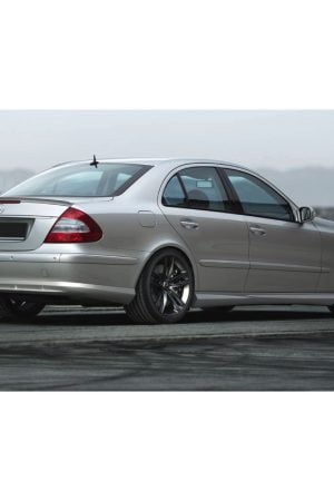 Spoiler alettone baule Mercedes W211 06-09