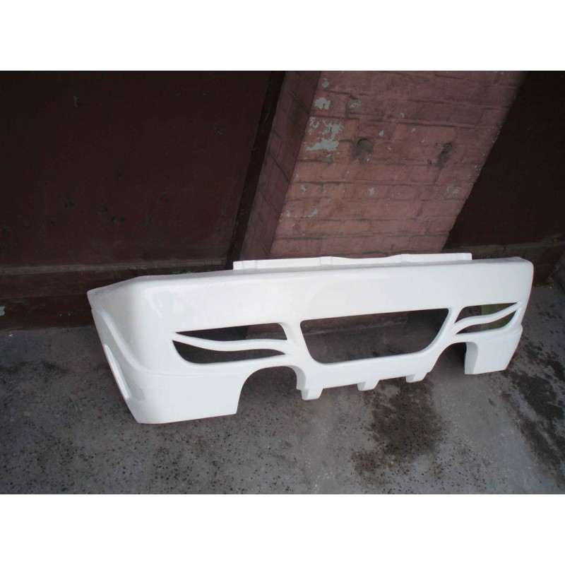 Paraurti posteriore Volkswagen Golf III