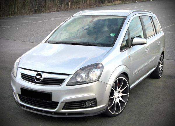 Sottoparaurti splitter anteriore Opel Zafira B OPC / VXR 05-11