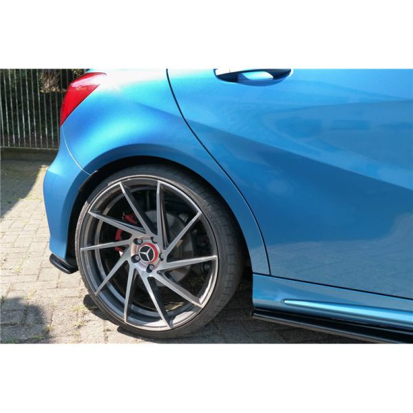 Sottoparaurti splitter laterali Mercedes A W176 AMG-Line 2012-2015