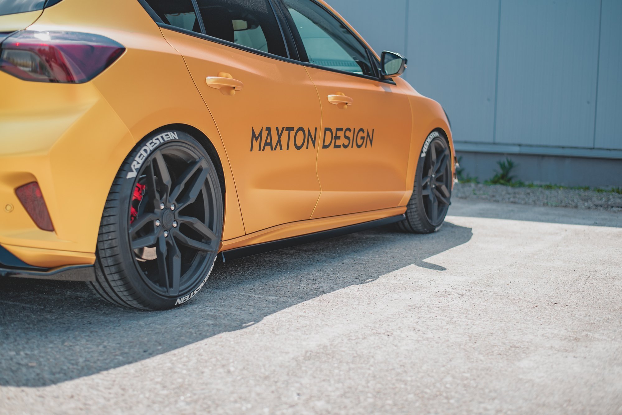 Lama sottoporta V.5 per Ford Focus Mk4 ST / ST-Line 2018 -
