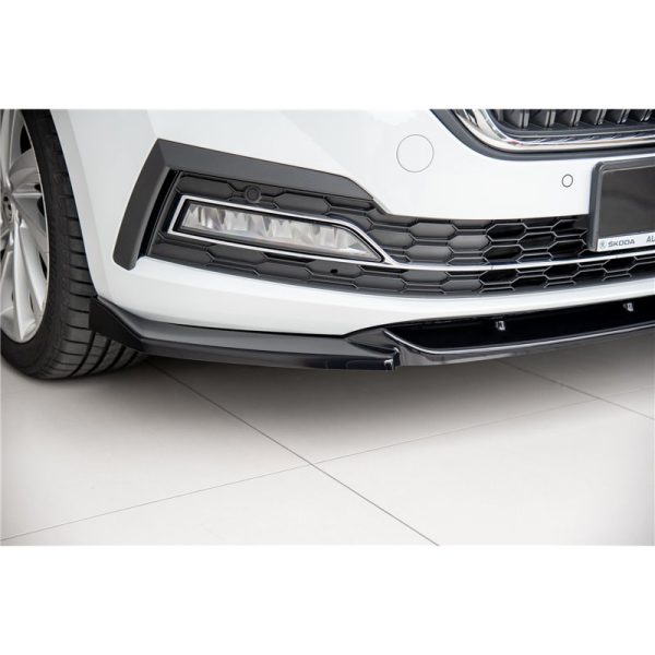 Sottoparaurti splitter anteriore V.1 Skoda Octavia Mk4 2019 -