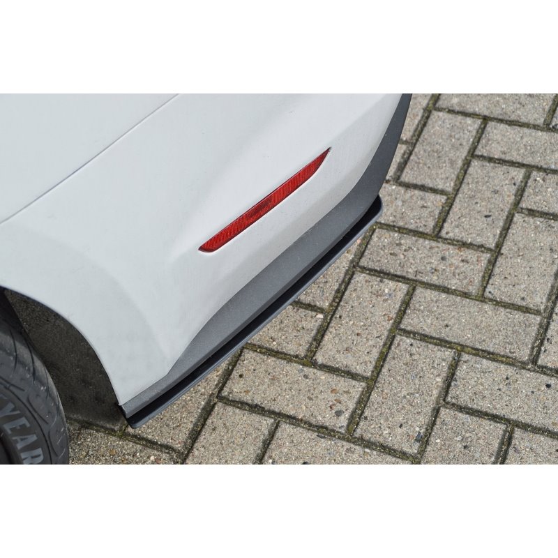 Kit sottoparaurti estrattore posteriore Ford Mustag GT 2014-