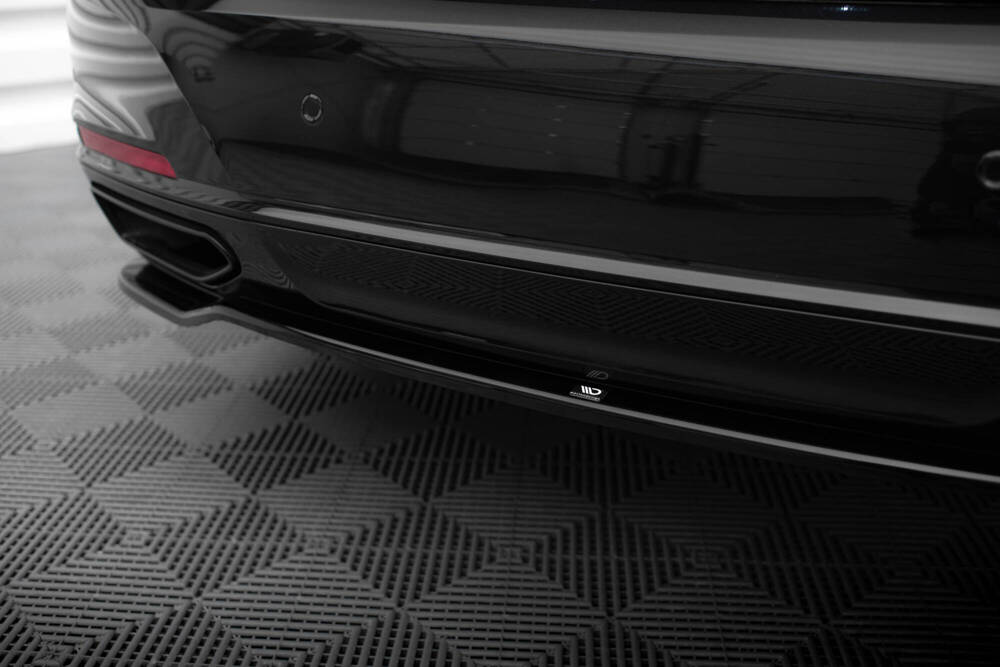 Sottoparaurti splitter posteriore BMW Serie 7 G11 Facelift 2019-2022