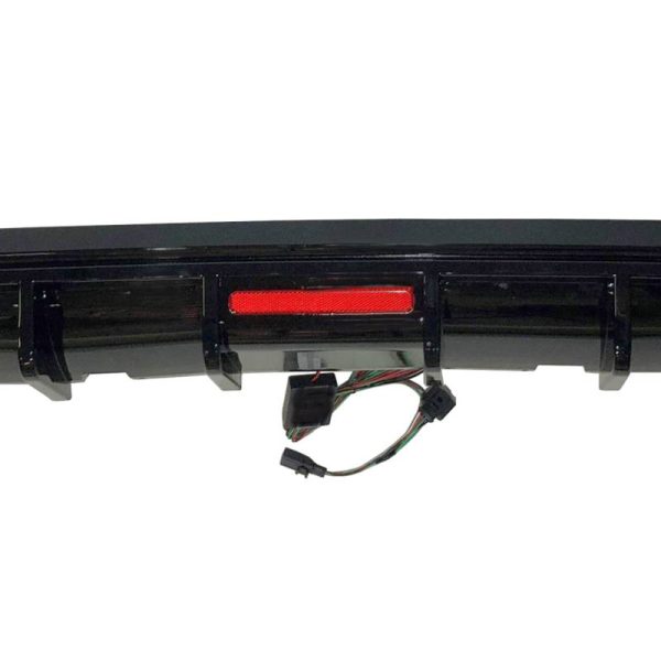 Estrattore sottoparaurti Volkswagen Golf MK8 GTI Nero Lucido