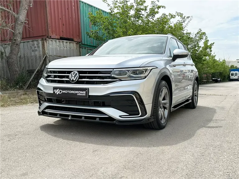 Sottoparaurti anteriore Volkswagen Tiguan R / R-Line Mk2 Facelift 2020-2024 - immagine 3