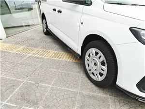 Minigonne laterali sottoporta V.2 Ford Transit Connect L2 Mk3 2024-