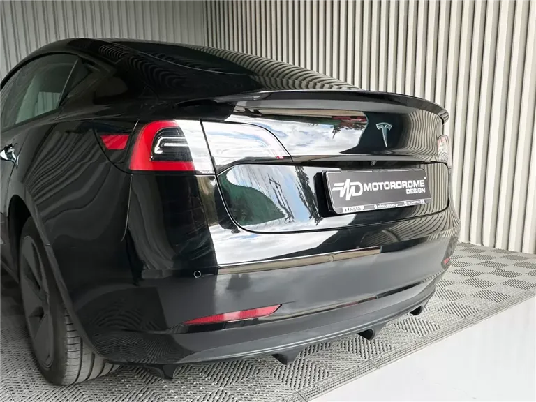 Spoiler alettone posteriore per Tesla Model 3