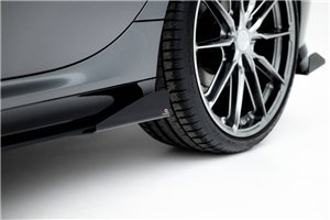 Diffusori minigonne laterali Street Pro + flaps BMW M135i F70 / M-Pack F70 2024-