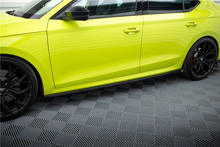 Lama sottoporta V.2 Skoda Octavia RS Mk4 2020-