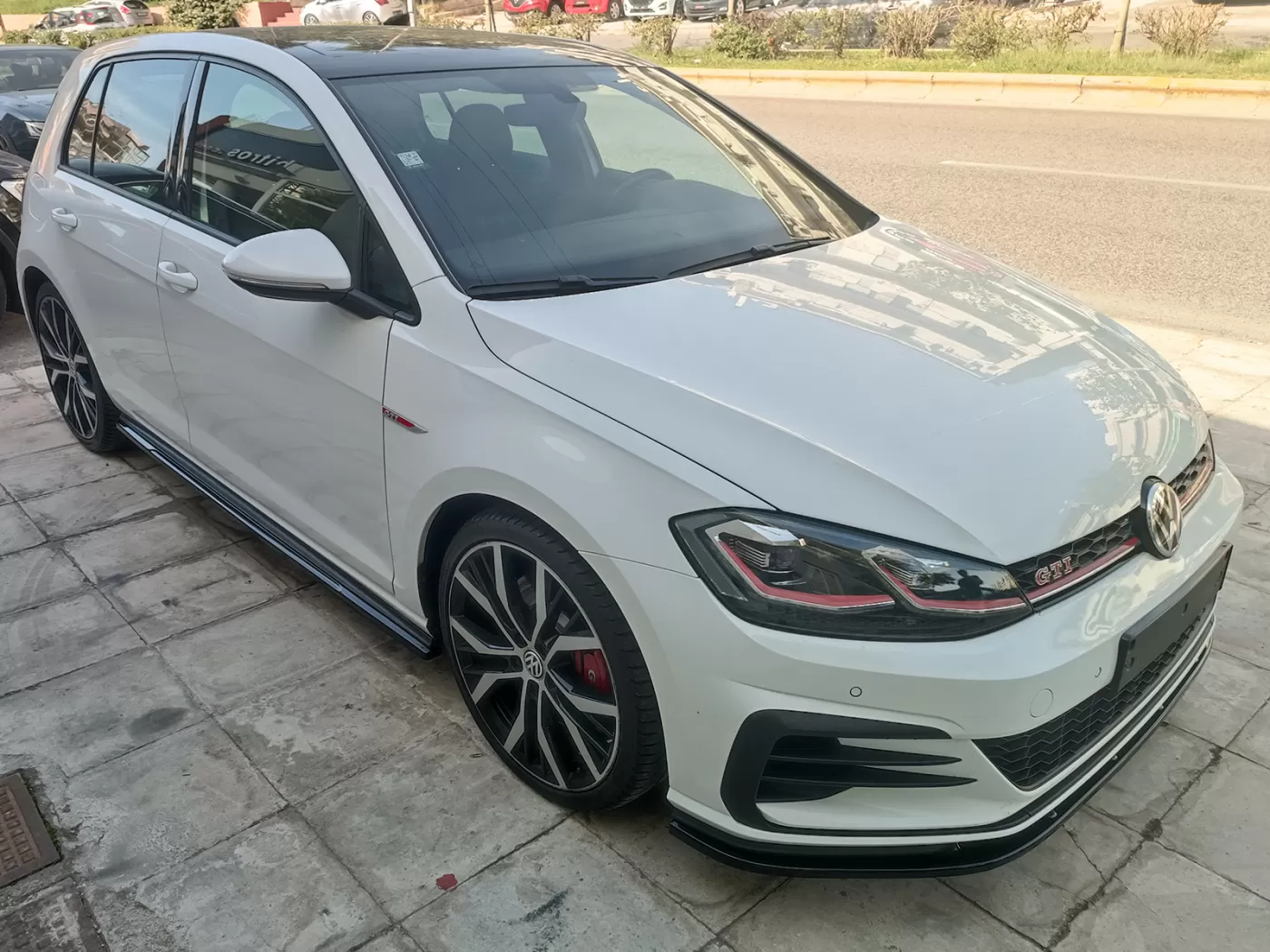 Minigonne laterali sottoporta Volkswagen Golf Mk7 / MK7 Facelift GTI - immagine 2