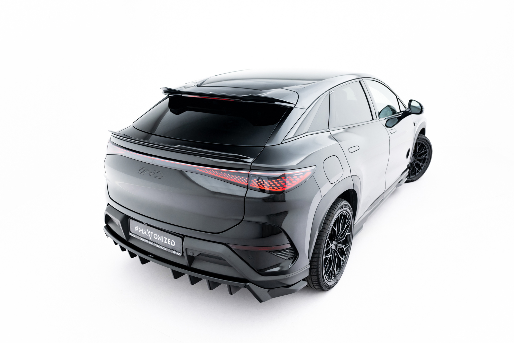 Estensione spoiler da tetto BYD Sealion 7 Mk1 2024-