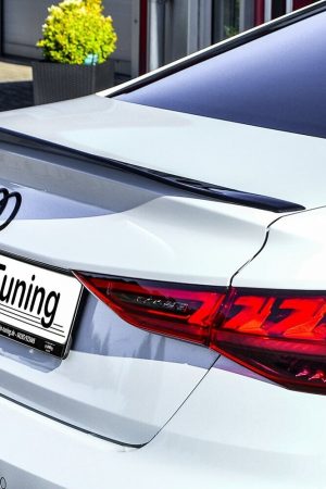 Spoiler posteriore da baule Audi A3 / RS3 / S3 / A3 S-Line 8Y Berlina 2019-