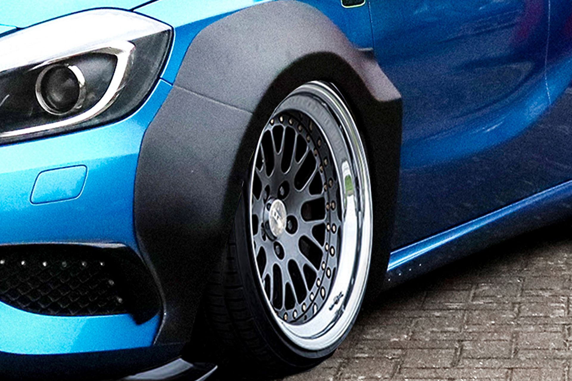 Allargamenti parafanghi Mercedes Classe A W176 2012-2015 - immagine 4