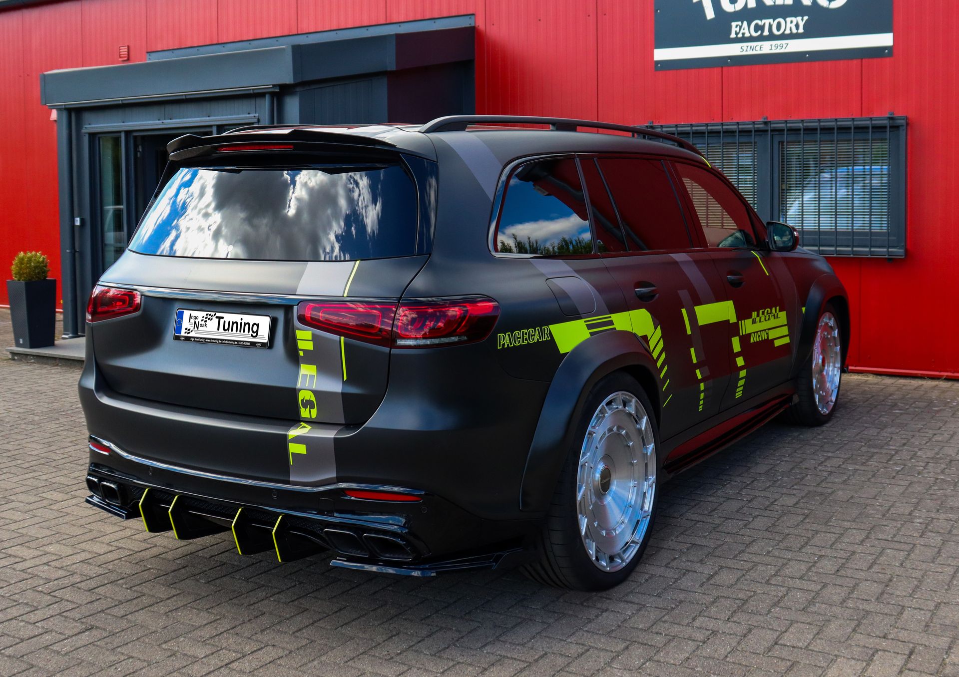 Allargamenti parafanghi Mercedes GLS 63 AMG Serie 4 2019- - immagine 2