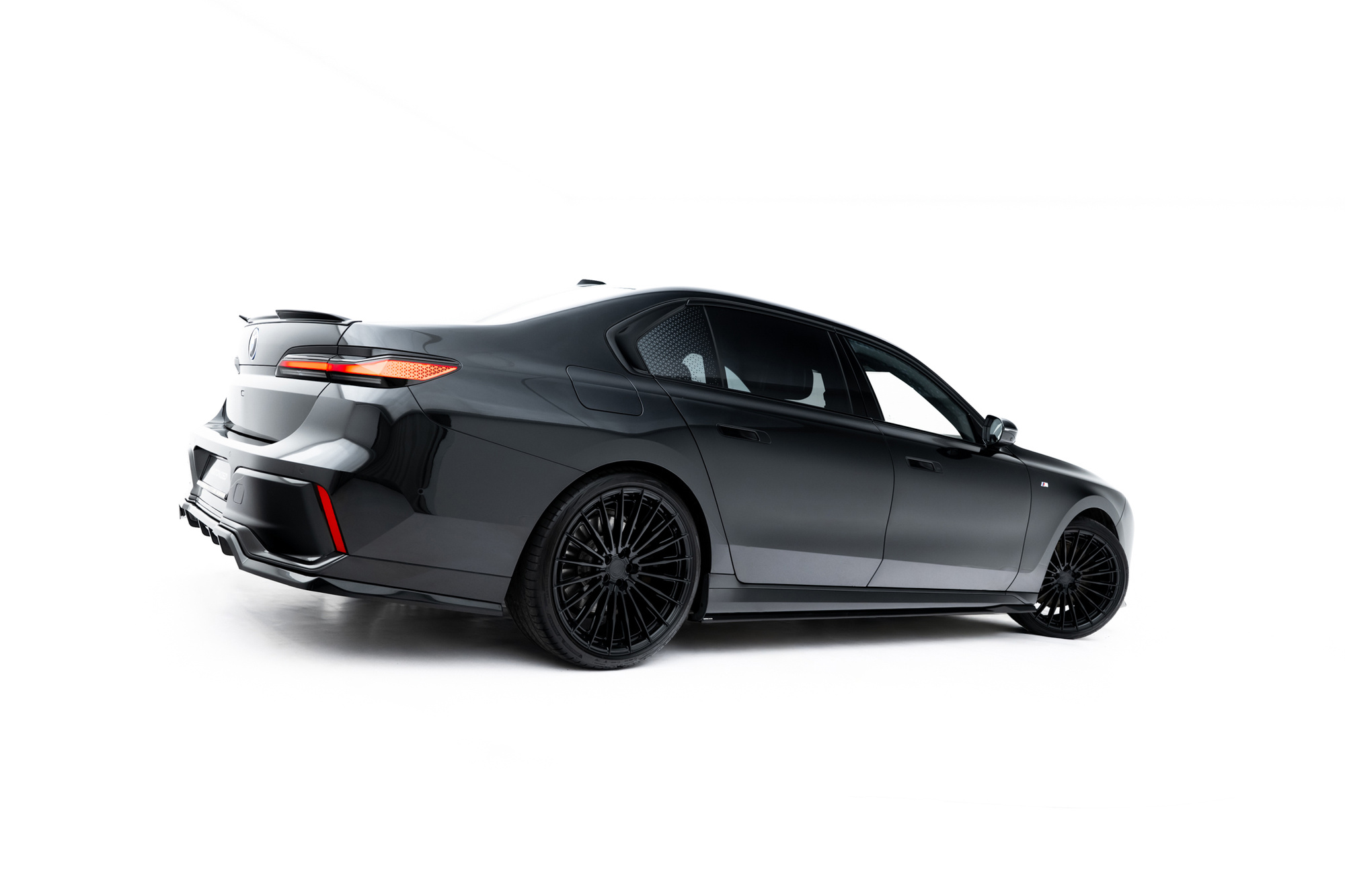 Lama minigonna sottoporta BMW Serie 7 740d xDrive M-pack / 740i xDrive M-Pack G70 2022- - immagine 2