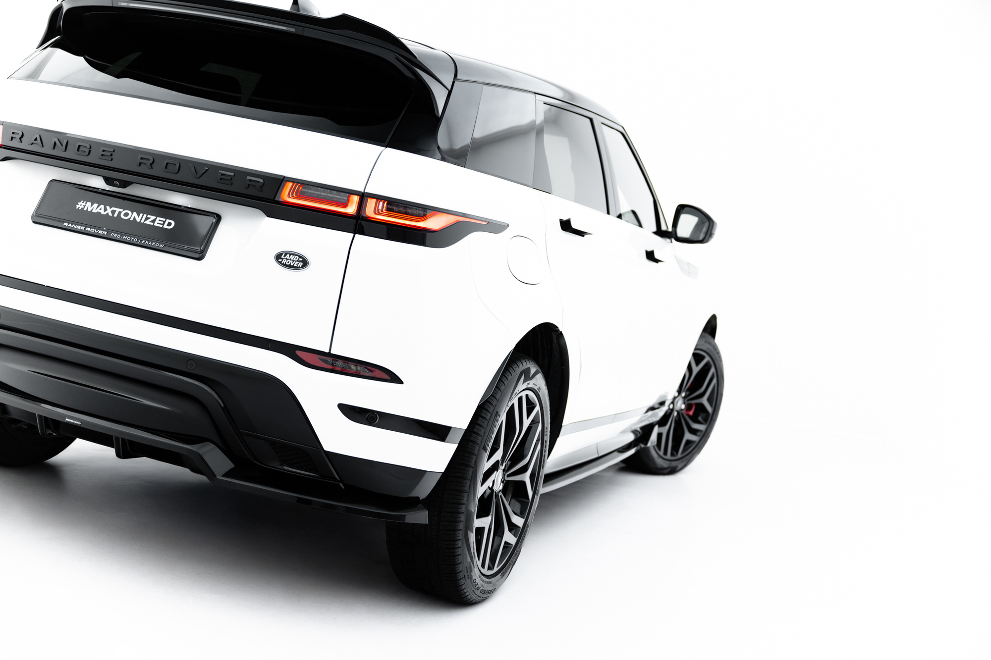 Sottoparaurti splitter posteriore Land Rover Range Rover Evoque Dynamic Mk2 2018-2023 - immagine 2