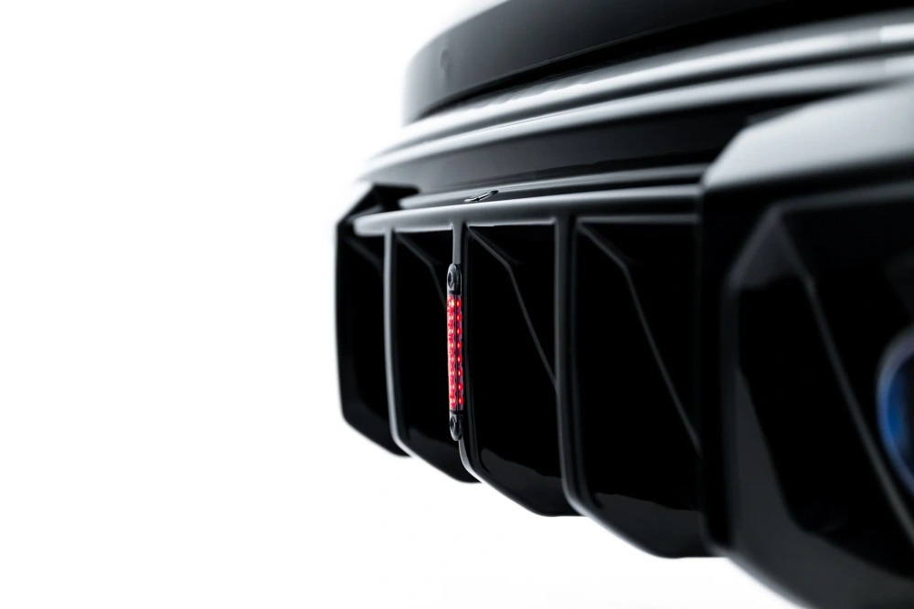 Sottoparaurti estrattore posteriore Audi RS3 Berlina 8Y Facelift 2024- con LED - immagine 3