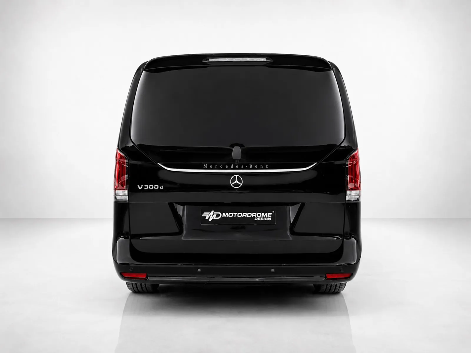 Spoiler alettone posteriore Mercedes Classe V W447 2014- - immagine 3