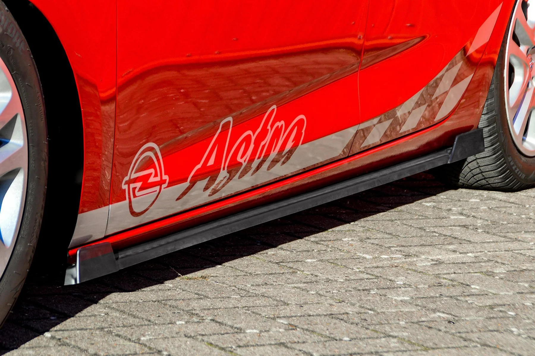 Minigonne laterali sottoporta con flaps Opel Astra K 2015-2021