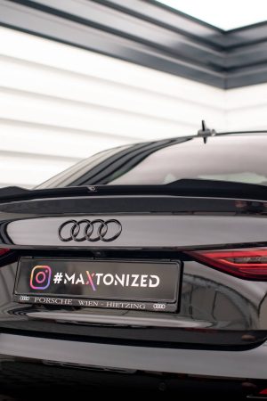 Estensione spoiler Audi A3 / A3 S-Line / S3 / RS3 Berlina 8Y 2020-2024