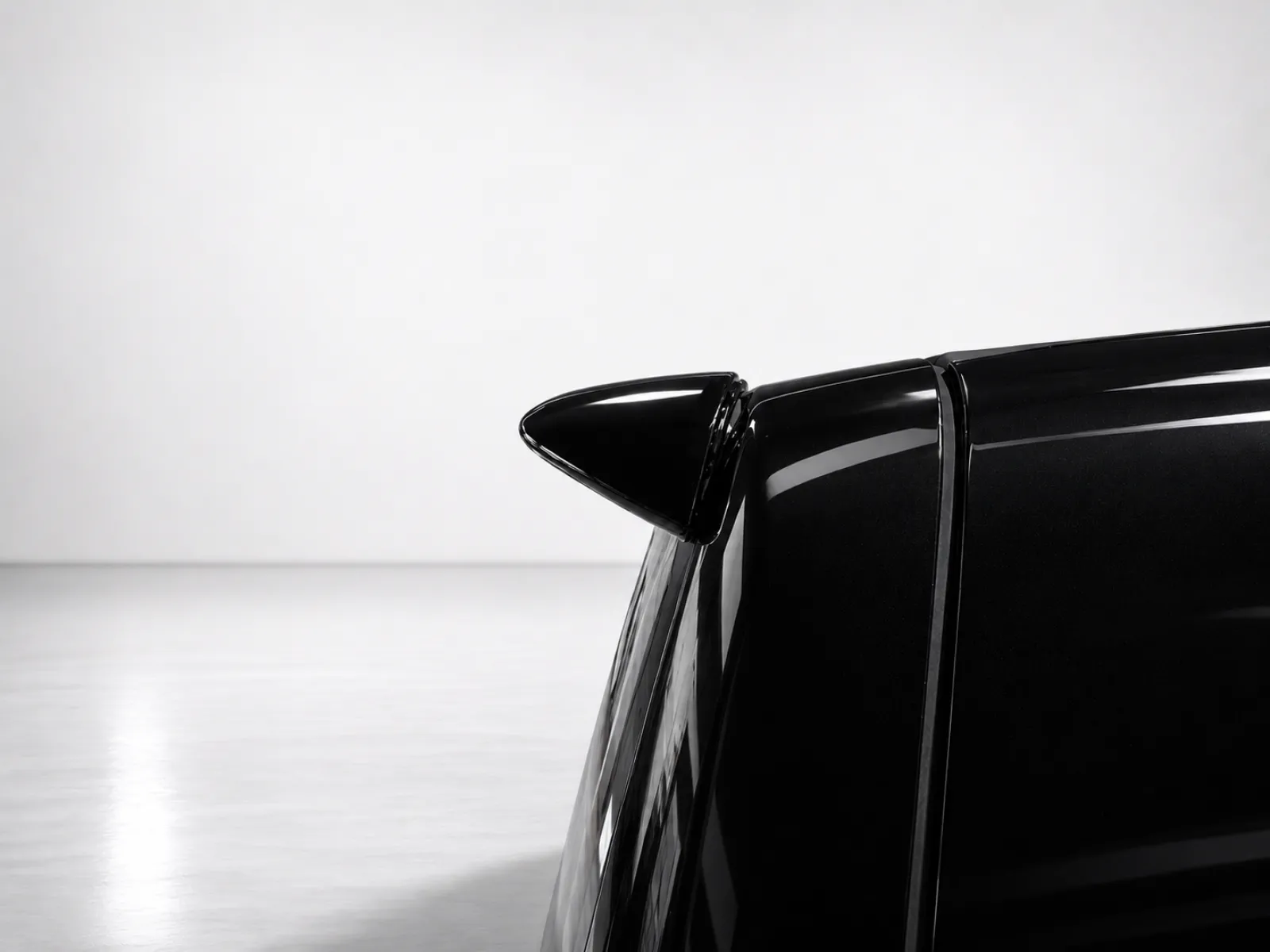 Spoiler alettone posteriore Mercedes Classe V W447 2014- - immagine 5