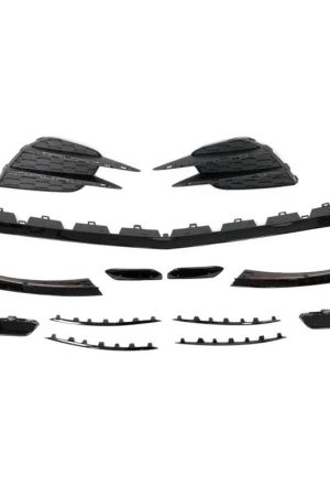 Sottoparaurti anteriore e griglie W177 Look AMG A45 2019