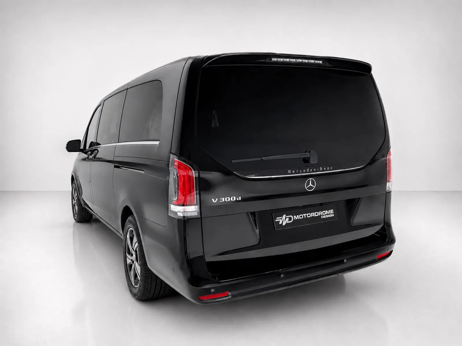 Spoiler alettone posteriore Mercedes Classe V W447 2014- - immagine 2