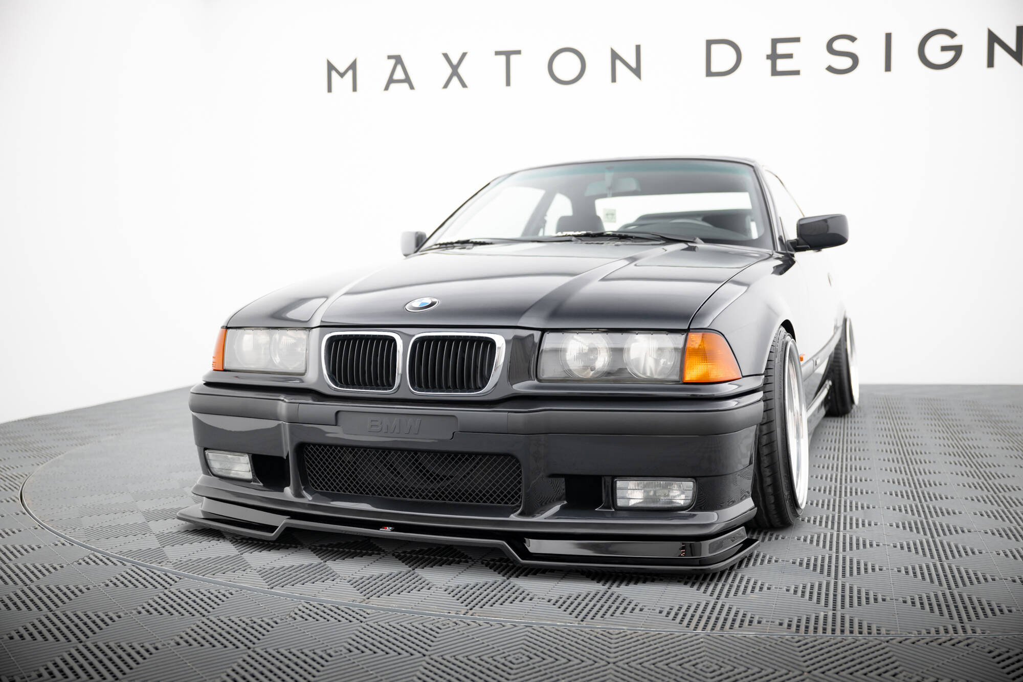 Sottoparaurti splitter anteriore V.2 BMW M3 / M-Pack Coupé / Cabrio E36 1991-1999