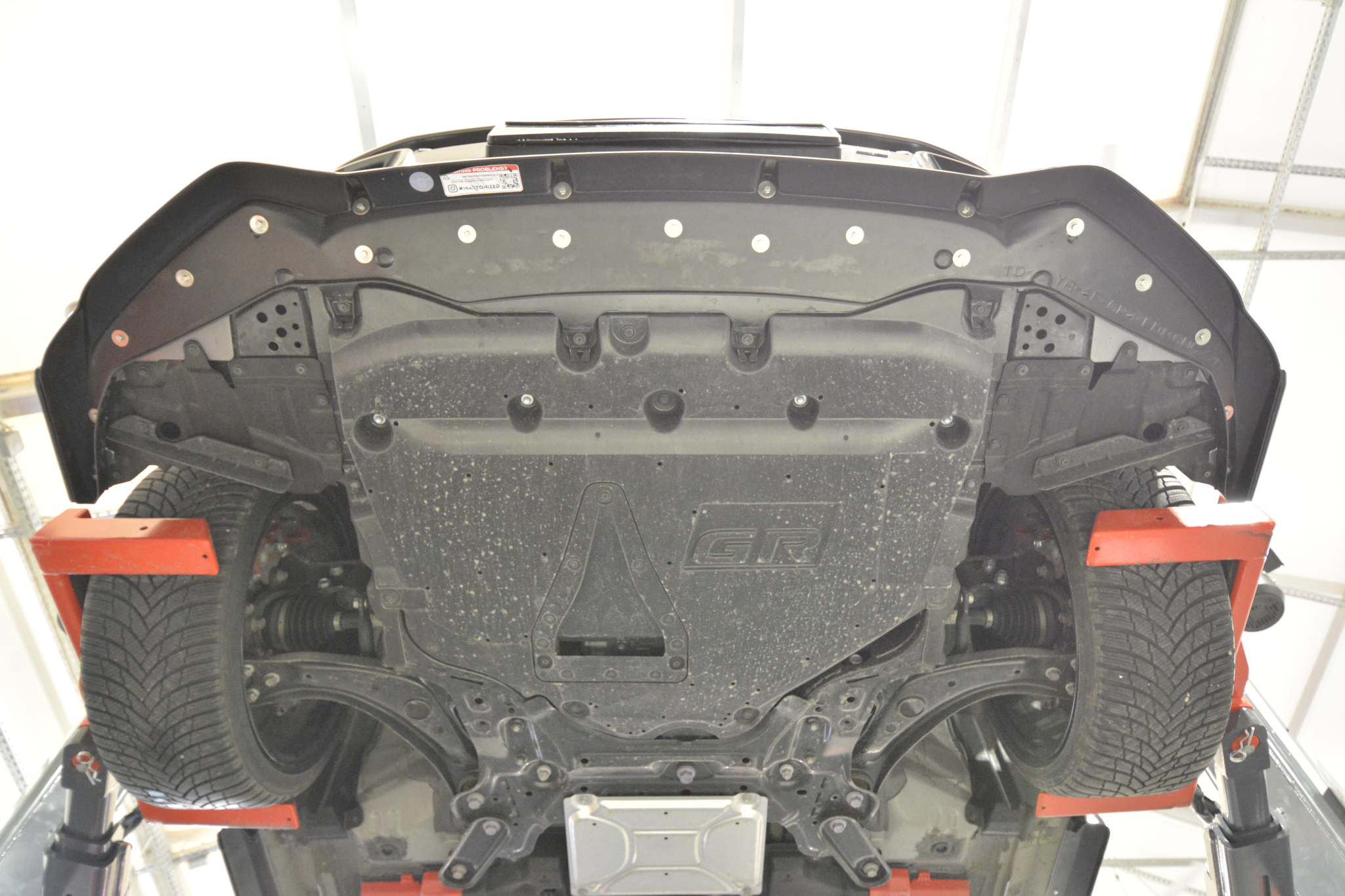 Sottoparaurti anteriore V.1 con Flaps Toyota GR Yaris Mk4 Restyling 2024- - immagine 5