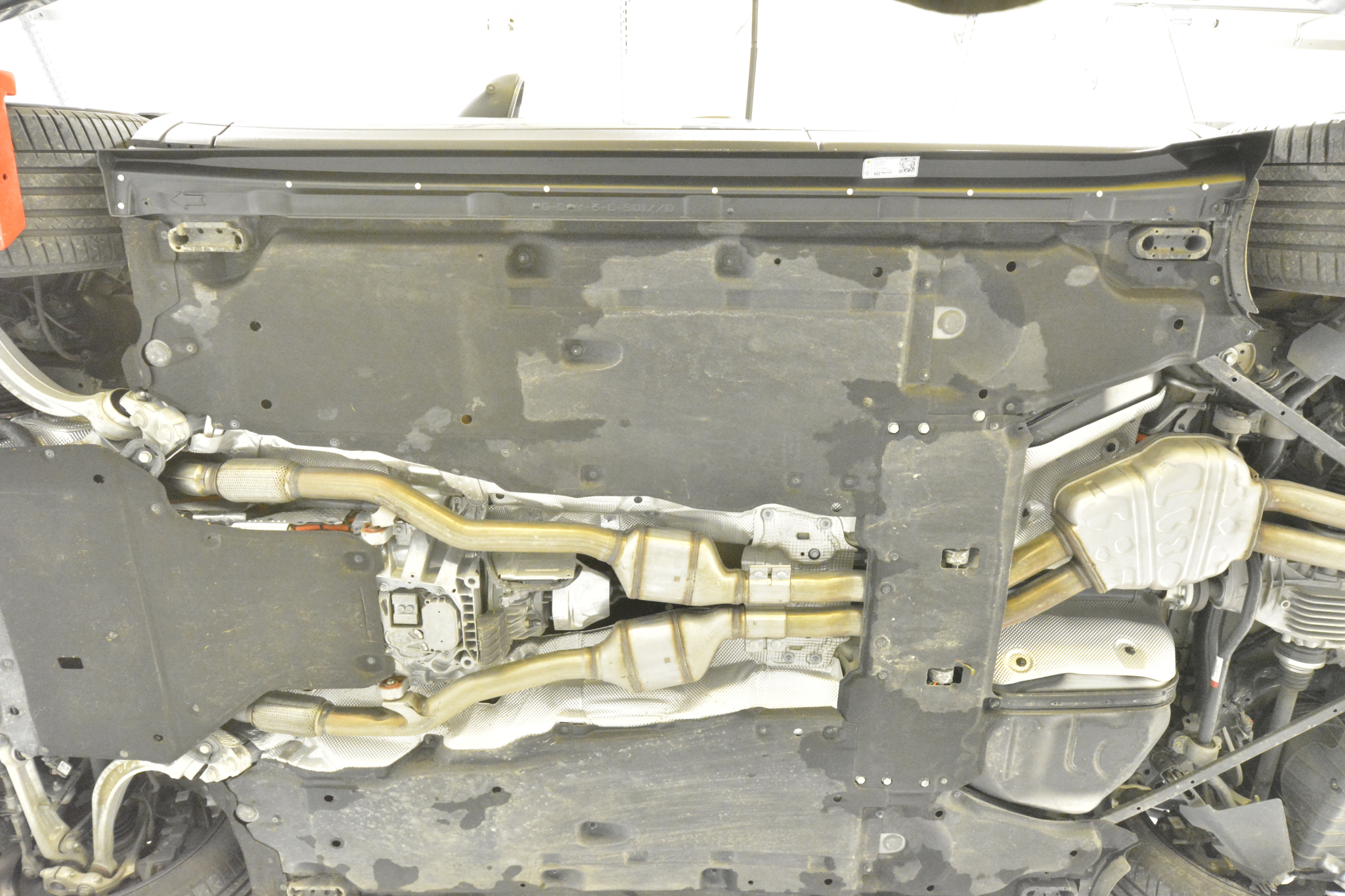 Diffusori minigonne laterali V.2 Porsche Cayenne SUV / Coupe Mk3 Facelift 2023- - immagine 7